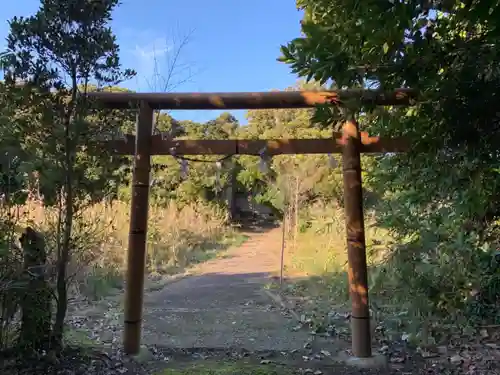 千草川神社の鳥居