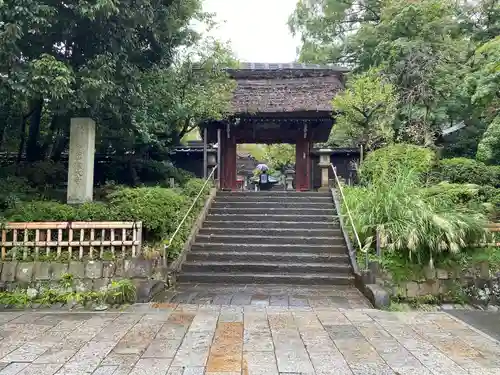 深大寺の山門・神門