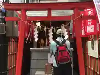宝童稲荷神社の鳥居