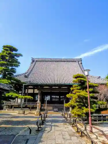 無量壽寺の本殿・本堂