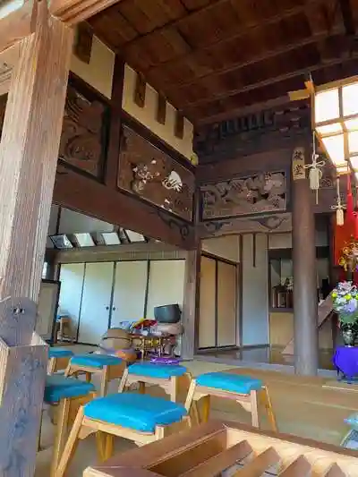 安養寺の本殿