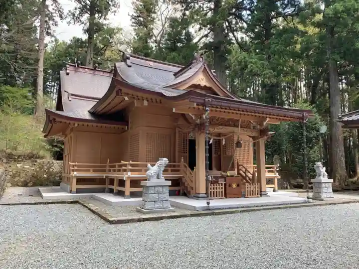 須山浅間神社の本殿・本堂