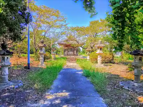 神明社（西鵜之本）の建物その他