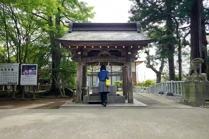 陸奥総社宮の手水舎