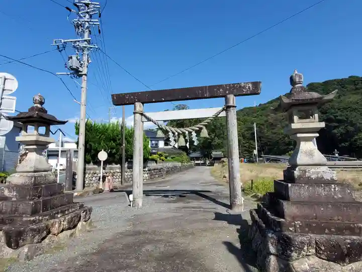 濱名惣社神明宮の鳥居