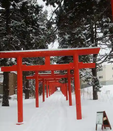 札幌伏見稲荷神社の鳥居