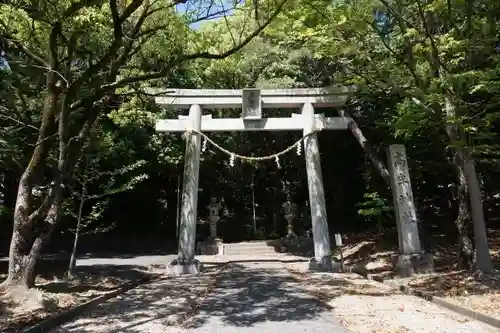 高牟神社の鳥居