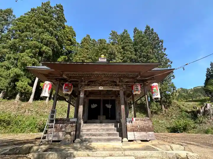 杉沢観音(山形県)
