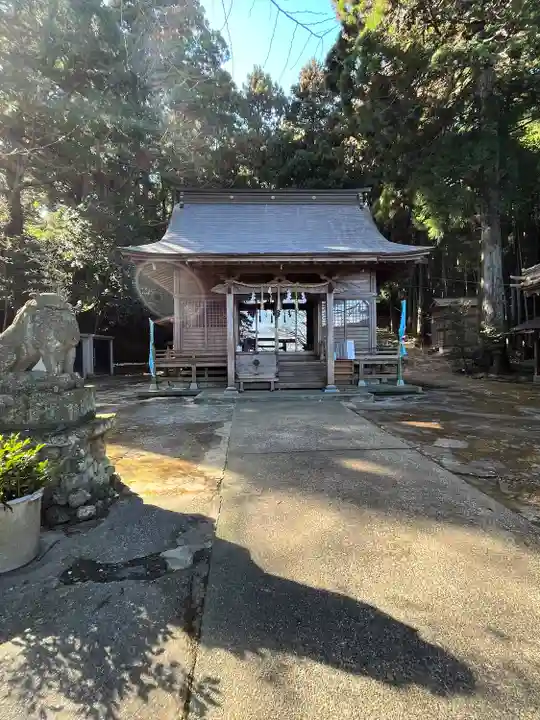 藏皇神社の本殿・本堂