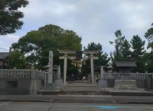 諏訪神社の鳥居