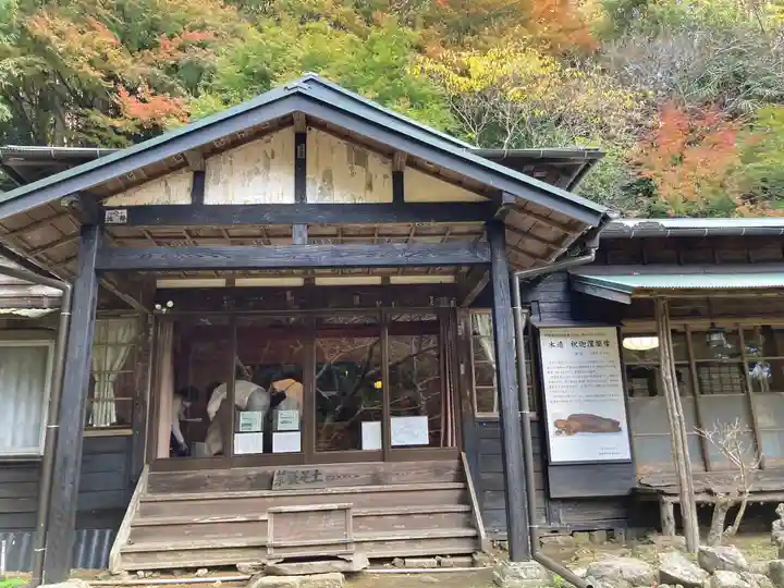 茶湯寺の本殿・本堂