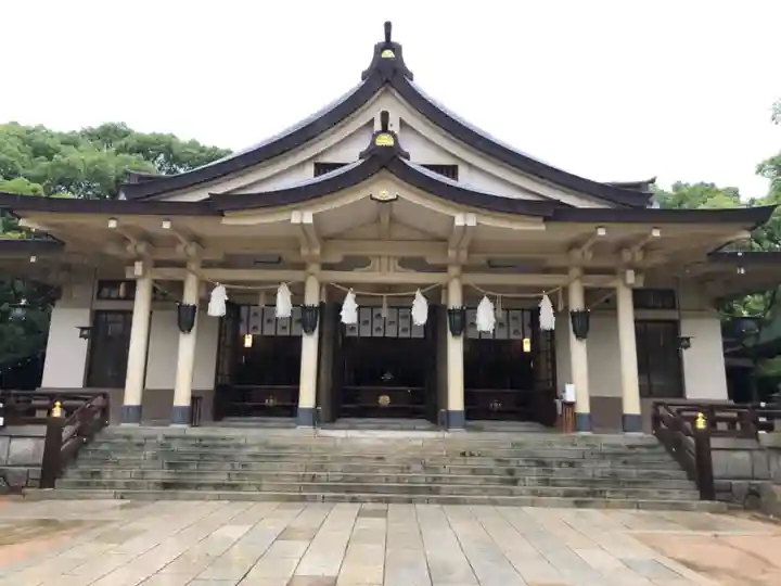 湊川神社の本殿・本堂