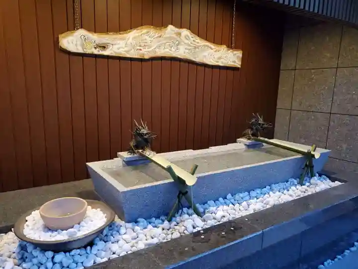 小野八幡神社の手水舎