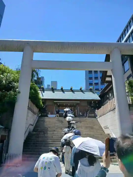 芝大神宮の{uncategorized: "未分類", other: "その他", undefined: "問題あり", building: "その他建物", grave: "お墓", sacred_gate: "鳥居", guardian: "狛犬", statue: "像", buddha: "仏像", history: "歴史", nature: "自然", garden: "庭園", animal: "動物", pagoda: "塔", temizu: "手水舎", mountain_gate: "山門・神門", sanctuary: "本殿・本堂", subordinate: "末社・摂社", art: "芸術", scenery: "景色", jizo: "地蔵", ema: "絵馬", goshuin: "御朱印", omikuji: "おみくじ", items: "授与品その他", amulet: "お守り", goshuincho: "御朱印帳", eats: "食事", festival: "お祭り", votive_dance: "神楽", shichigosan: "七五三参", wedding: "結婚式", experience: "体験その他", initially: "初詣", around: "周辺", anti_infection: "感染症対策"}