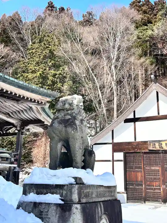 函館八幡宮の狛犬