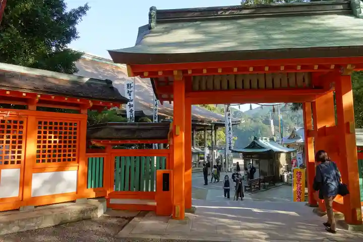 熊野那智大社の山門・神門