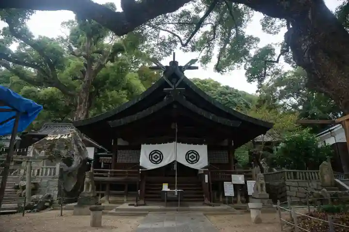 艮神社の本殿・本堂