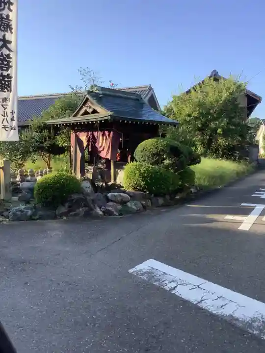 夜泣き地蔵のその他建物