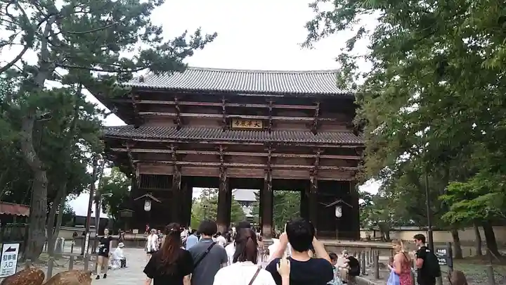 東大寺の山門・神門