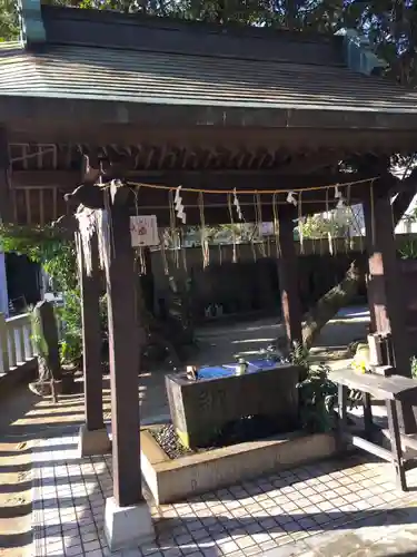 柏諏訪神社の手水舎