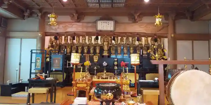 金峰寺の本殿・本堂