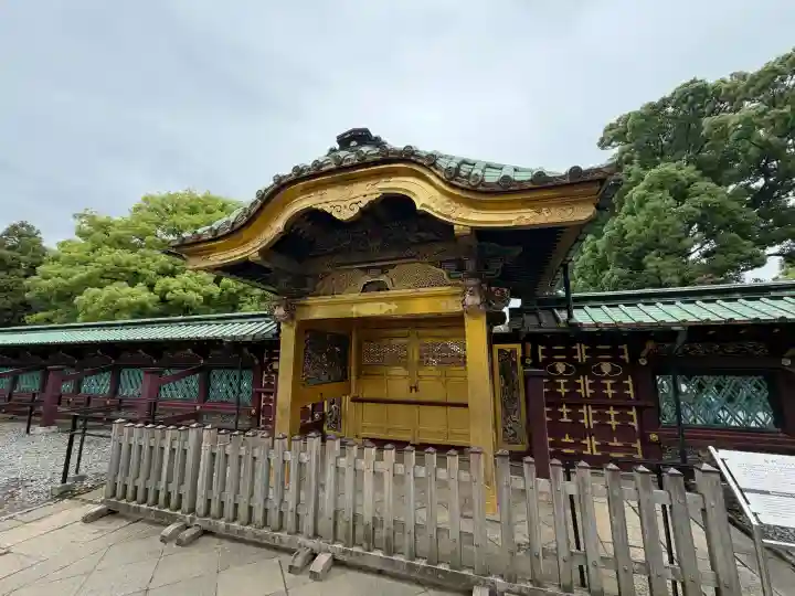 上野東照宮の{uncategorized: "未分類", other: "その他", undefined: "問題あり", building: "その他建物", grave: "お墓", sacred_gate: "鳥居", guardian: "狛犬", statue: "像", buddha: "仏像", history: "歴史", nature: "自然", garden: "庭園", animal: "動物", pagoda: "塔", temizu: "手水舎", mountain_gate: "山門・神門", sanctuary: "本殿・本堂", subordinate: "末社・摂社", art: "芸術", scenery: "景色", jizo: "地蔵", ema: "絵馬", goshuin: "御朱印", omikuji: "おみくじ", items: "授与品その他", amulet: "お守り", goshuincho: "御朱印帳", eats: "食事", festival: "お祭り", votive_dance: "神楽", shichigosan: "七五三参", wedding: "結婚式", experience: "体験その他", initially: "初詣", around: "周辺", anti_infection: "感染症対策"}