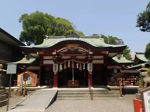 開口神社の本殿