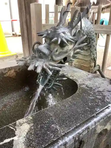 内々神社の手水舎