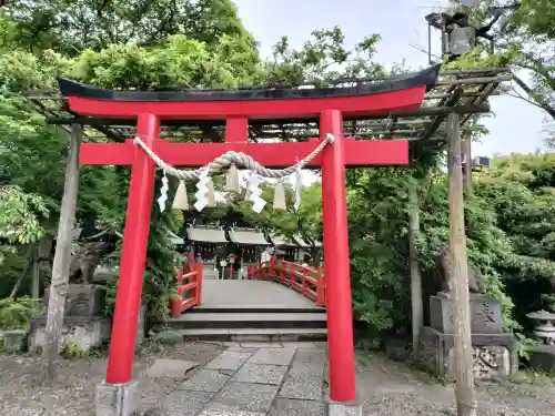 千葉神社の{uncategorized: "未分類", other: "その他", undefined: "問題あり", building: "その他建物", grave: "お墓", sacred_gate: "鳥居", guardian: "狛犬", statue: "像", buddha: "仏像", history: "歴史", nature: "自然", garden: "庭園", animal: "動物", pagoda: "塔", temizu: "手水舎", mountain_gate: "山門・神門", sanctuary: "本殿・本堂", subordinate: "末社・摂社", art: "芸術", scenery: "景色", jizo: "地蔵", ema: "絵馬", goshuin: "御朱印", omikuji: "おみくじ", items: "授与品その他", amulet: "お守り", goshuincho: "御朱印帳", eats: "食事", festival: "お祭り", votive_dance: "神楽", shichigosan: "七五三参", wedding: "結婚式", experience: "体験その他", initially: "初詣", around: "周辺", anti_infection: "感染症対策"}