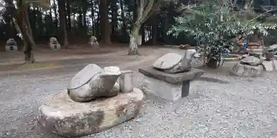 亀岡八幡宮の狛犬
