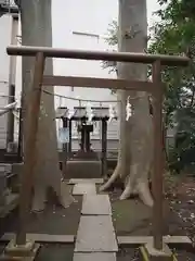 小岩神社の鳥居