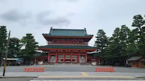 平安神宮の山門・神門