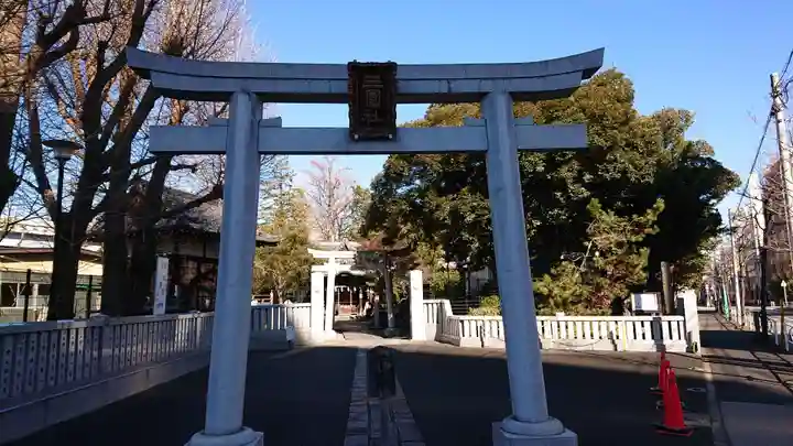 三囲神社の鳥居