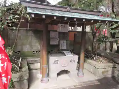 八雲神社（鎌倉・大町）の手水舎
