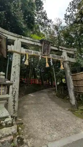 八大神社の{uncategorized: "未分類", other: "その他", undefined: "問題あり", building: "その他建物", grave: "お墓", sacred_gate: "鳥居", guardian: "狛犬", statue: "像", buddha: "仏像", history: "歴史", nature: "自然", garden: "庭園", animal: "動物", pagoda: "塔", temizu: "手水舎", mountain_gate: "山門・神門", sanctuary: "本殿・本堂", subordinate: "末社・摂社", art: "芸術", scenery: "景色", jizo: "地蔵", ema: "絵馬", goshuin: "御朱印", omikuji: "おみくじ", items: "授与品その他", amulet: "お守り", goshuincho: "御朱印帳", eats: "食事", festival: "お祭り", votive_dance: "神楽", shichigosan: "七五三参", wedding: "結婚式", experience: "体験その他", initially: "初詣", around: "周辺", anti_infection: "感染症対策"}