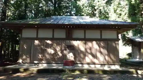 御霊神社の本殿・本堂