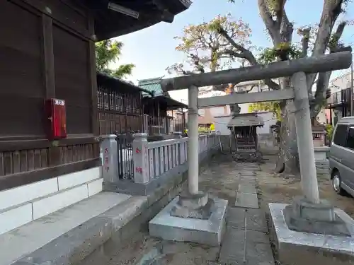 桑川神社の末社・摂社