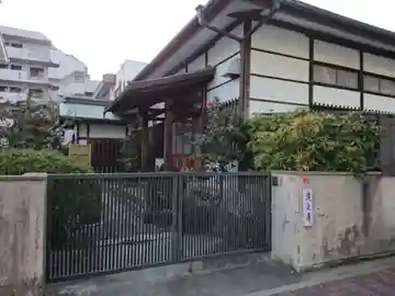 滝之寺の本殿・本堂