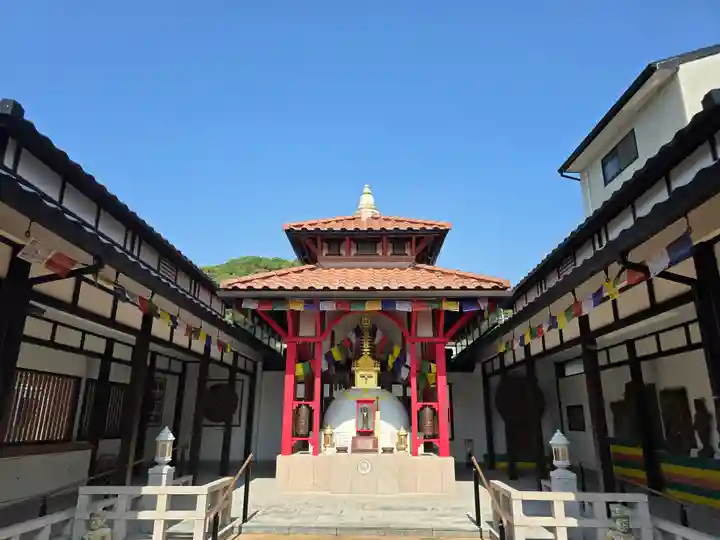 祈りの回廊亜細亜万神殿の塔