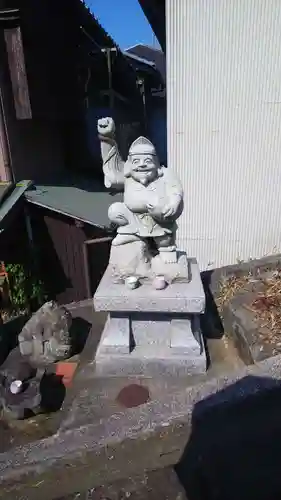 新井神社の仏像