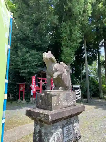 三光稲荷神社の狛犬