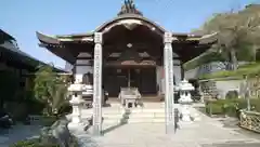 西光寺の本殿