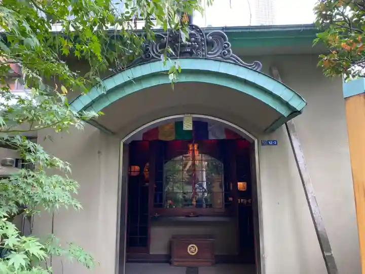 華厳寺の本殿・本堂