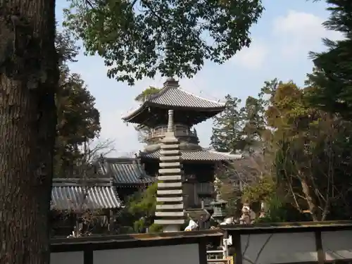 霊山寺の建物その他