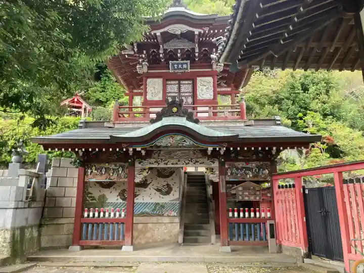 金蔵寺の{uncategorized: "未分類", other: "その他", undefined: "問題あり", building: "その他建物", grave: "お墓", sacred_gate: "鳥居", guardian: "狛犬", statue: "像", buddha: "仏像", history: "歴史", nature: "自然", garden: "庭園", animal: "動物", pagoda: "塔", temizu: "手水舎", mountain_gate: "山門・神門", sanctuary: "本殿・本堂", subordinate: "末社・摂社", art: "芸術", scenery: "景色", jizo: "地蔵", ema: "絵馬", goshuin: "御朱印", omikuji: "おみくじ", items: "授与品その他", amulet: "お守り", goshuincho: "御朱印帳", eats: "食事", festival: "お祭り", votive_dance: "神楽", shichigosan: "七五三参", wedding: "結婚式", experience: "体験その他", initially: "初詣", around: "周辺", anti_infection: "感染症対策"}