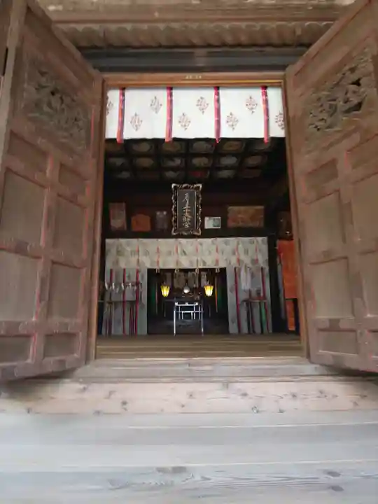 産泰神社の本殿・本堂