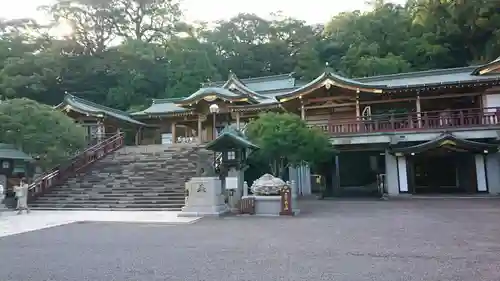 鎮西大社諏訪神社の建物その他