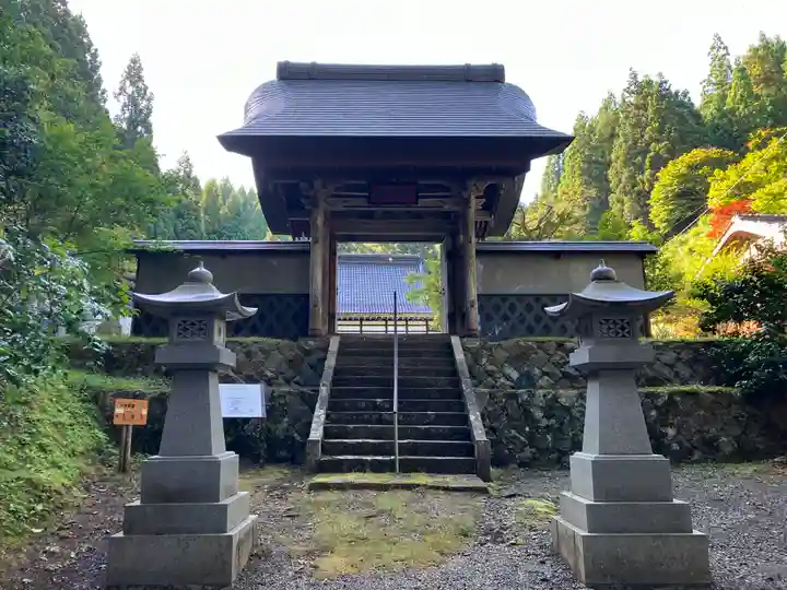 大蓮寺(新潟県)