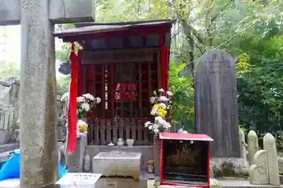 伏見稲荷大社の末社・摂社