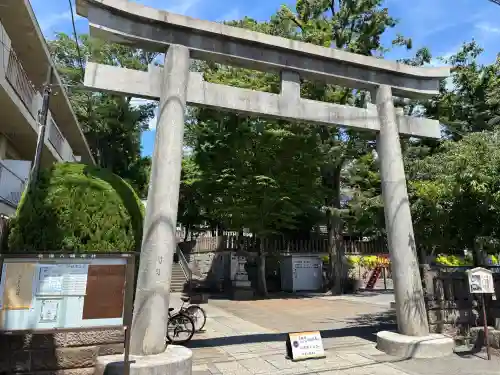 北澤八幡神社の{uncategorized: "未分類", other: "その他", undefined: "問題あり", building: "その他建物", grave: "お墓", sacred_gate: "鳥居", guardian: "狛犬", statue: "像", buddha: "仏像", history: "歴史", nature: "自然", garden: "庭園", animal: "動物", pagoda: "塔", temizu: "手水舎", mountain_gate: "山門・神門", sanctuary: "本殿・本堂", subordinate: "末社・摂社", art: "芸術", scenery: "景色", jizo: "地蔵", ema: "絵馬", goshuin: "御朱印", omikuji: "おみくじ", items: "授与品その他", amulet: "お守り", goshuincho: "御朱印帳", eats: "食事", festival: "お祭り", votive_dance: "神楽", shichigosan: "七五三参", wedding: "結婚式", experience: "体験その他", initially: "初詣", around: "周辺", anti_infection: "感染症対策"}